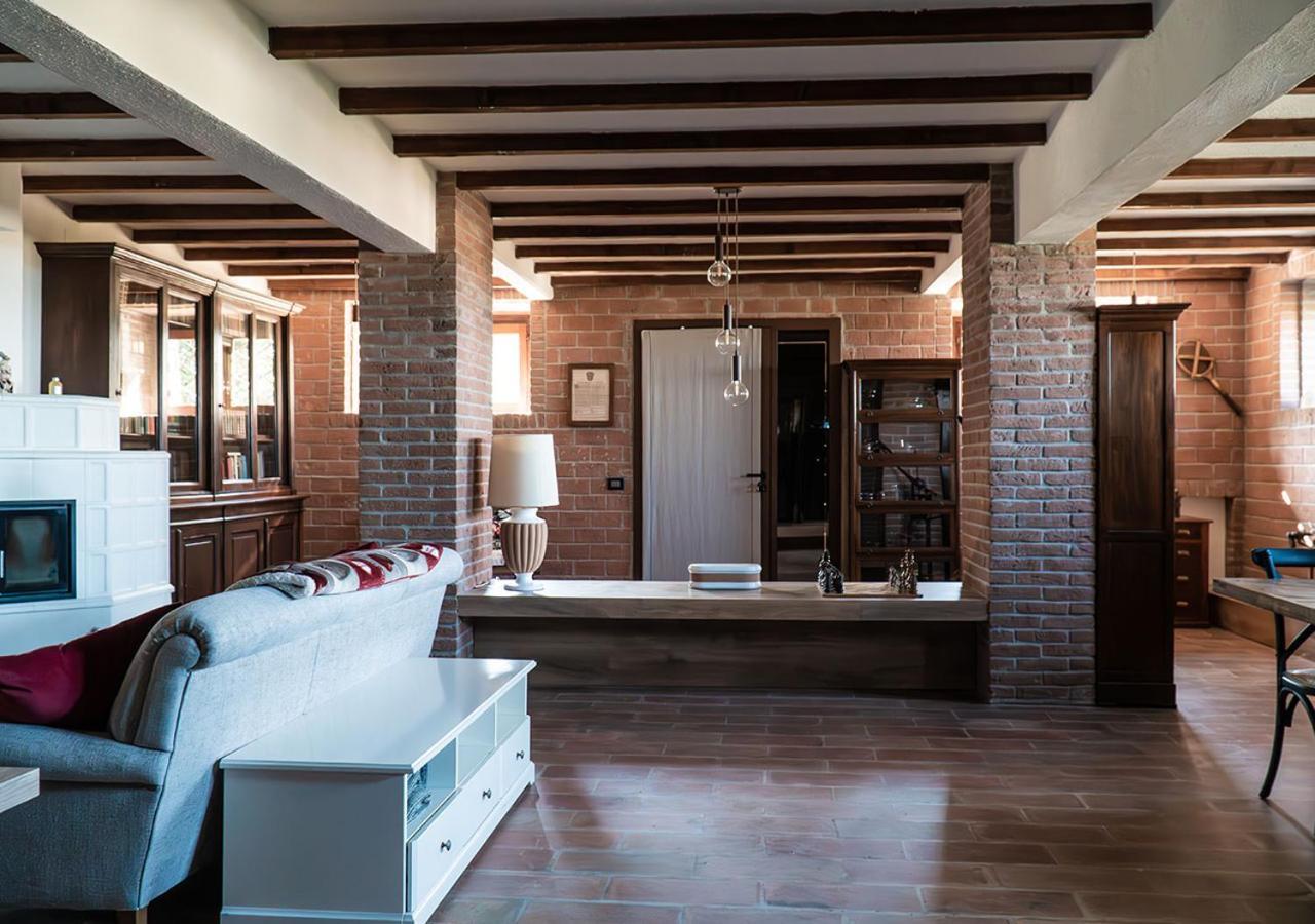 Апартаменти Casale Gambini Quattro Castella Екстер'єр фото