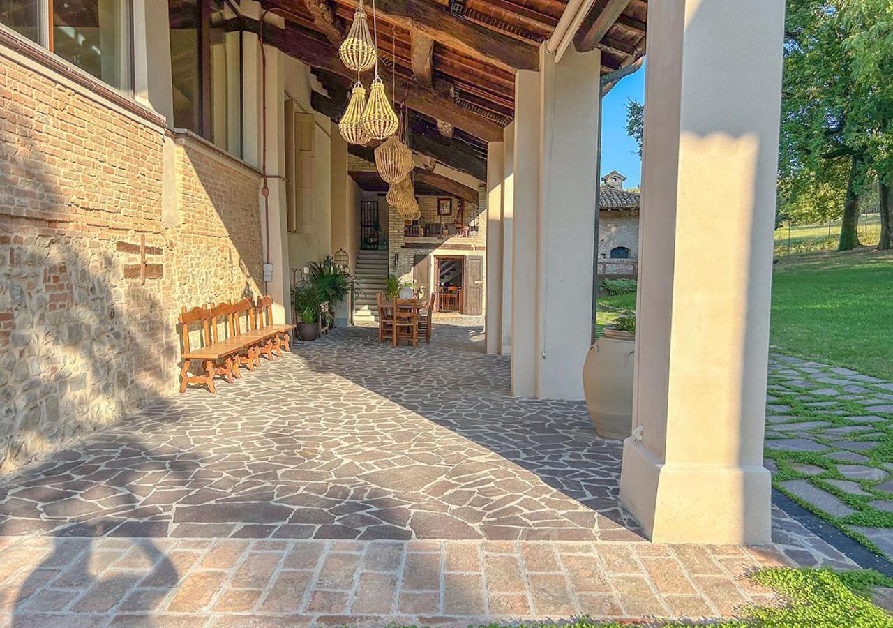 Апартаменти Casale Gambini Quattro Castella Екстер'єр фото
